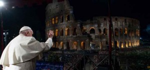 4a. papa_francesco_viacrucis_colosseo_pasqua_ansa_2024-640x300